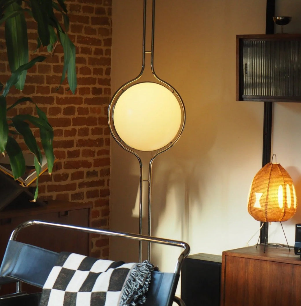 ORBITA FLOOR TO CEILING LAMP